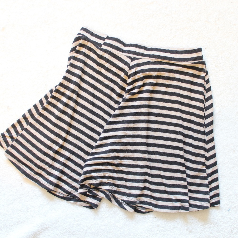 Wurl Black Striped Circle Skater Skirt